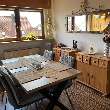 Ulla Apartment Burgoberbach